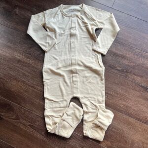 NWOT Goumi Kids Soybean Baby Snap Footie SZ 18-24mo Beige Bamboo Sleeper Organic